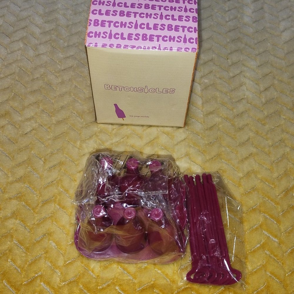 Betches X fabfitfun Betchsicles Ice Pop Molds NIB.